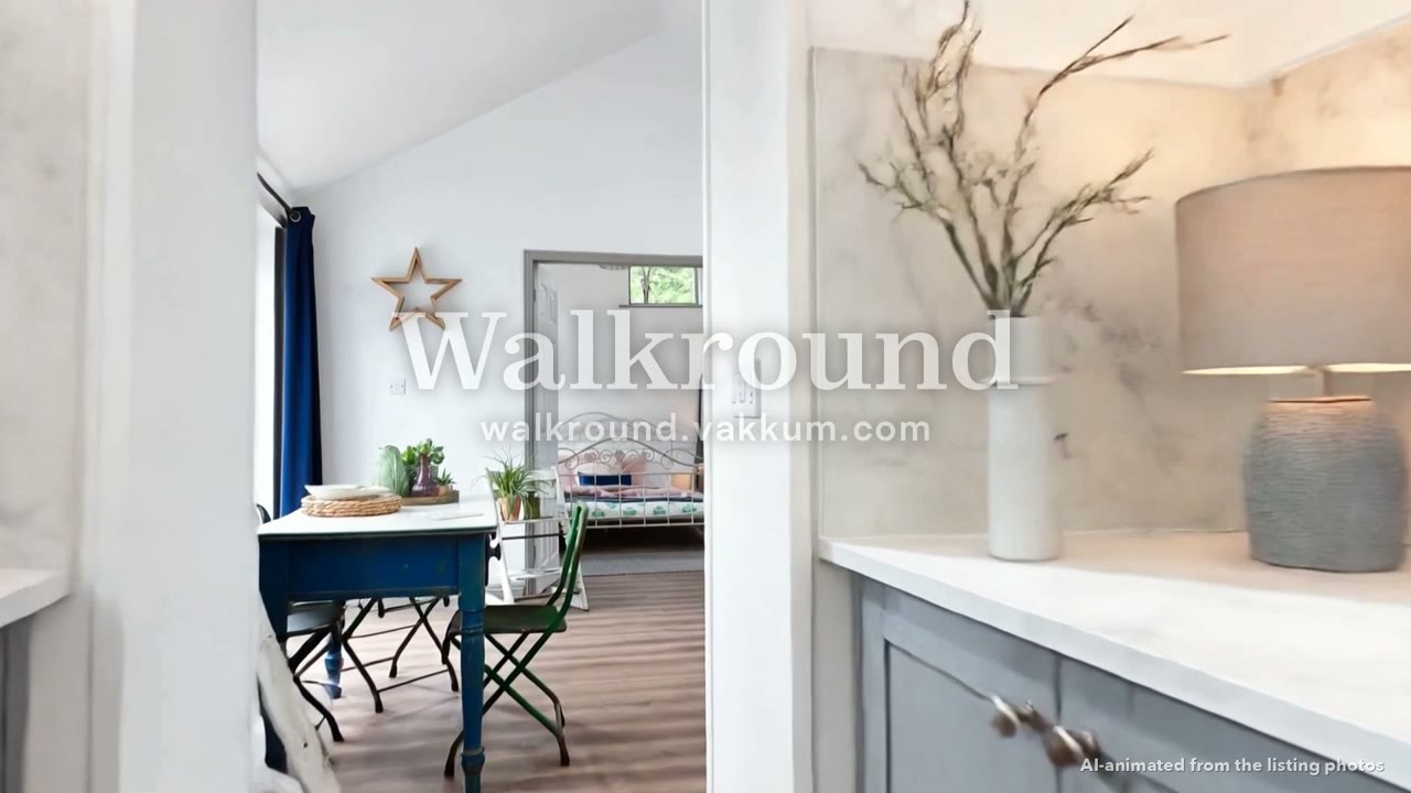 Animated frame between the kitchen and the living room